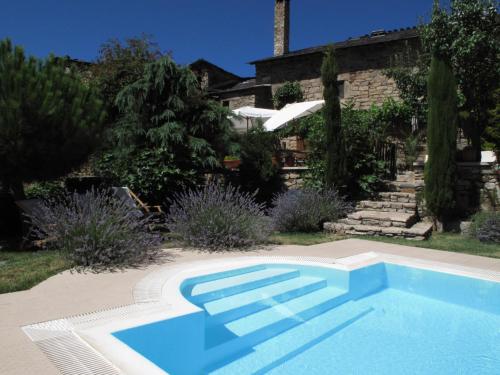 boutique hotels in Corzos