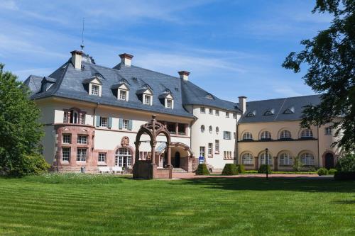 boutique hotels in Slavkovsky Forest