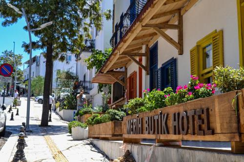 boutique hotels in Torba