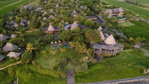 boutique hotels in Balian