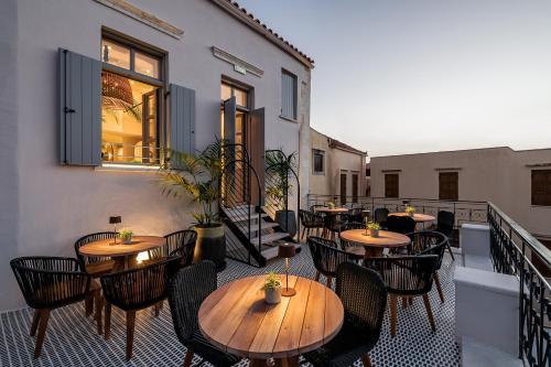 boutique hotels in West Crete