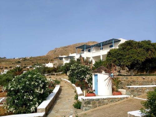 boutique hotels in Serifos