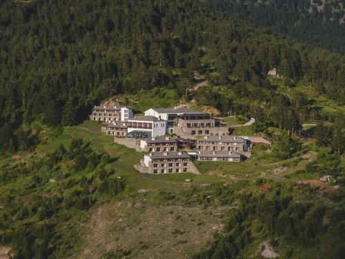 boutique hotels in Pindus National Park