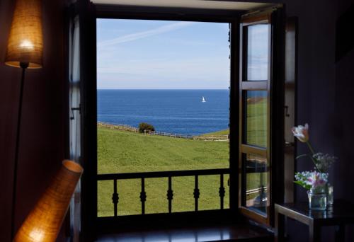 boutique hotels in Navia