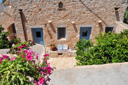 boutique hotels in Mani Peninsula