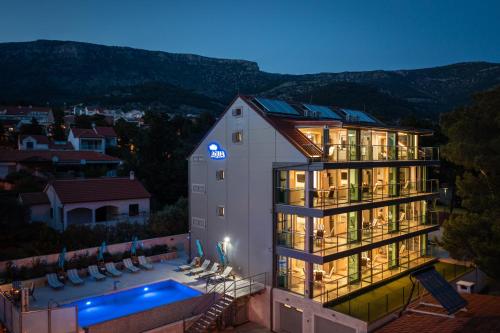 boutique hotels in Bol