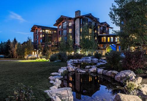 boutique hotels in Teton Village