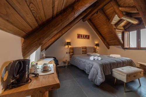 boutique hotels in Furore