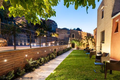 boutique hotels in Campofelice Di Roccella