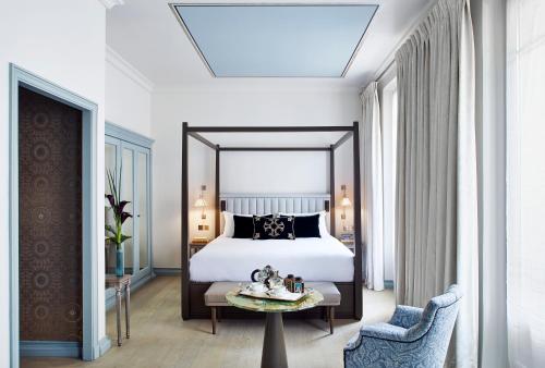 boutique hotels in 8Th Arrondissement