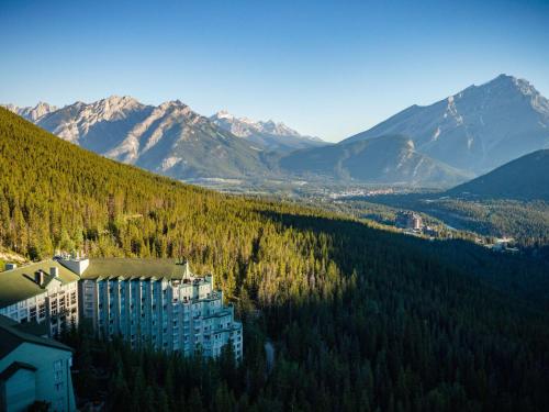 boutique hotels in Mount Norquay