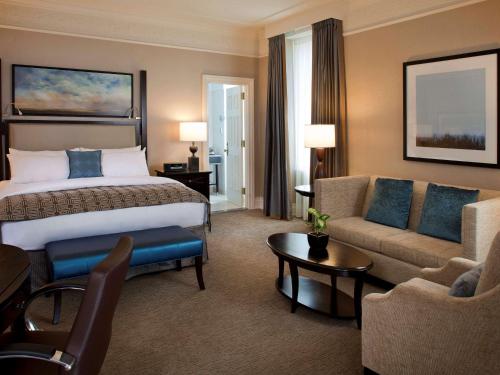 boutique hotels in Calgary Region