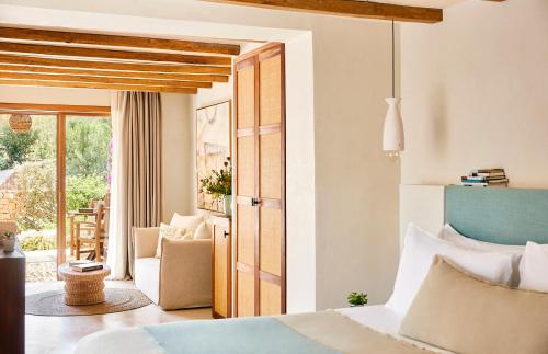 boutique hotels in Es Pujols