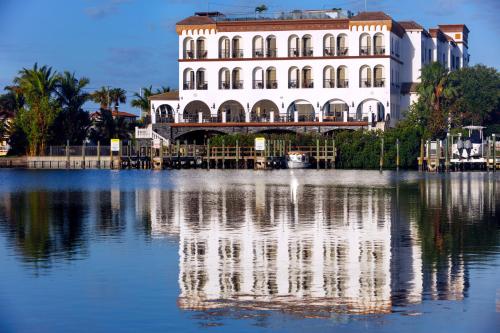 boutique hotels in St Pete Beach