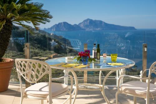 boutique hotels in Capri Island