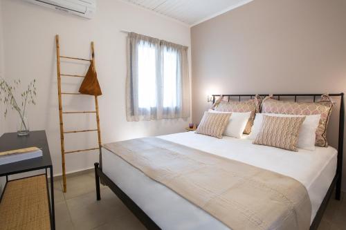 boutique hotels in Nikiana