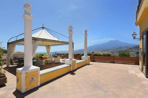 boutique hotels in Etna