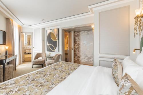 boutique hotels in Montmartre (18Th)