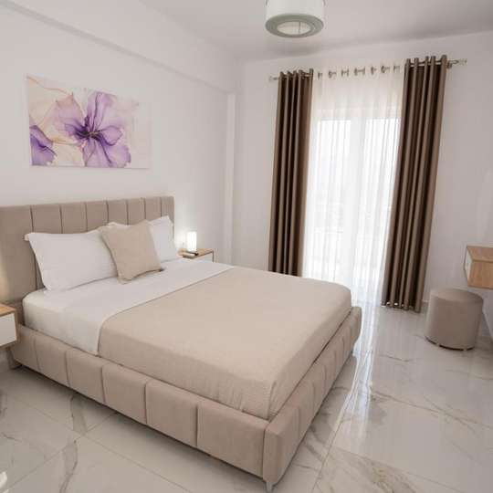 boutique hotels in Sarandë