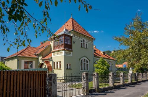 boutique hotels in Târgu-Mureş