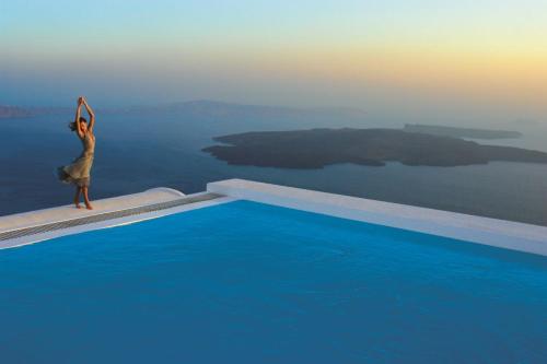 boutique hotels in Santorini