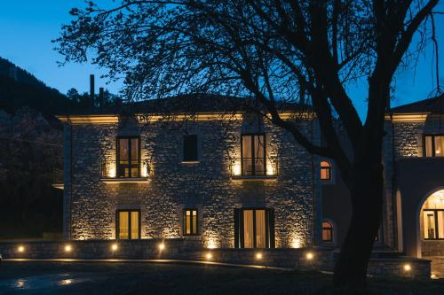 boutique hotels in Vytina