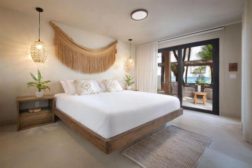 boutique hotels in West Bay