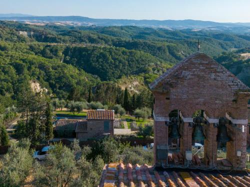 boutique hotels in Crete Senesi