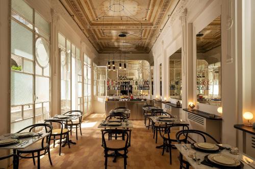 boutique hotels in Naples