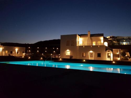 boutique hotels in Fira